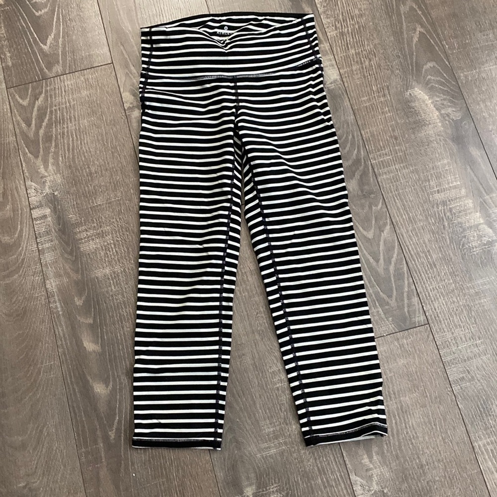 Cropped Athleta Leggings